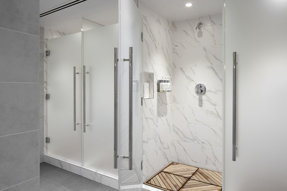 equinox gym london showers at equinox gym london