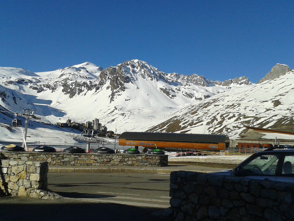 mark warner skiing tignes