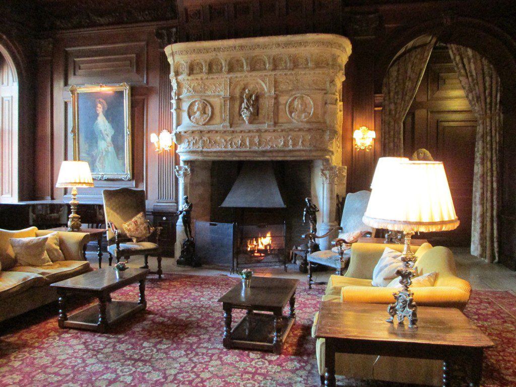 fireplace in the Great Hall at cliveden house hotel