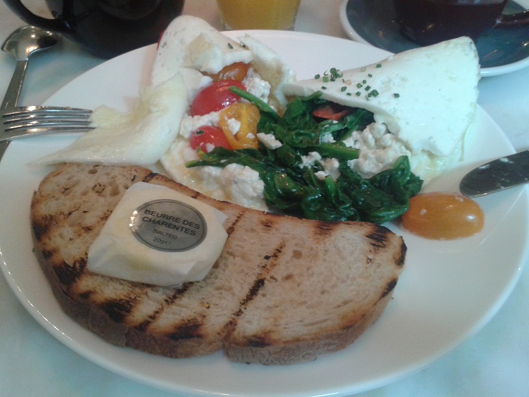 apero restaurant south kensington review apero restaurant spinach omelette