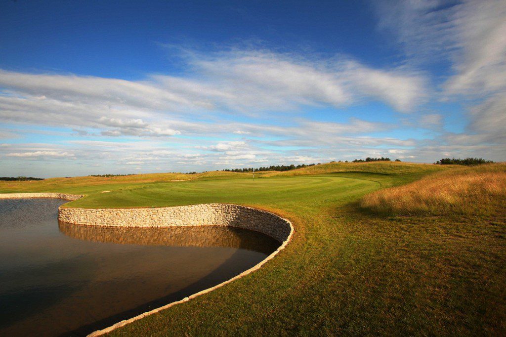 The 18th hole centurion golf club Hertfordshire