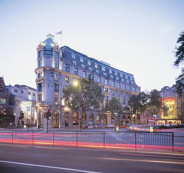 one aldwych exterior