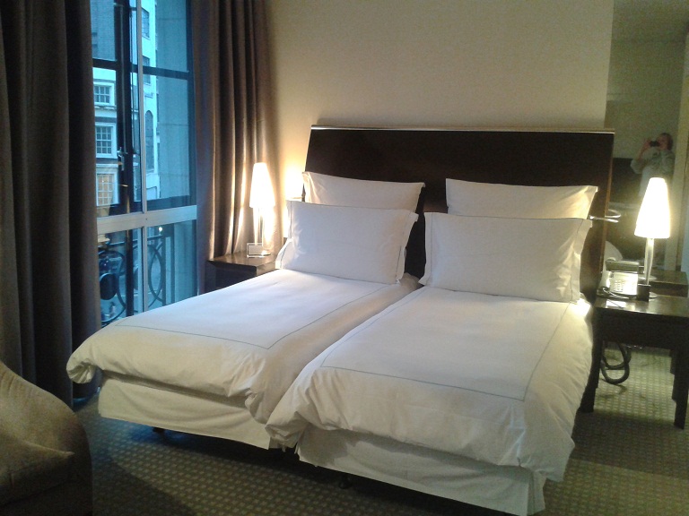 one aldwych one aldwych twin bed room