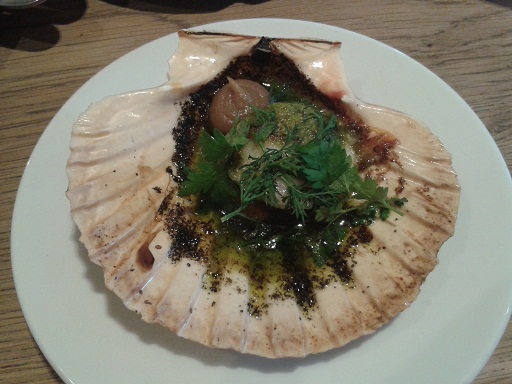 Scallop, three-cornered garlic and shallots at rabbit restaurant kings road