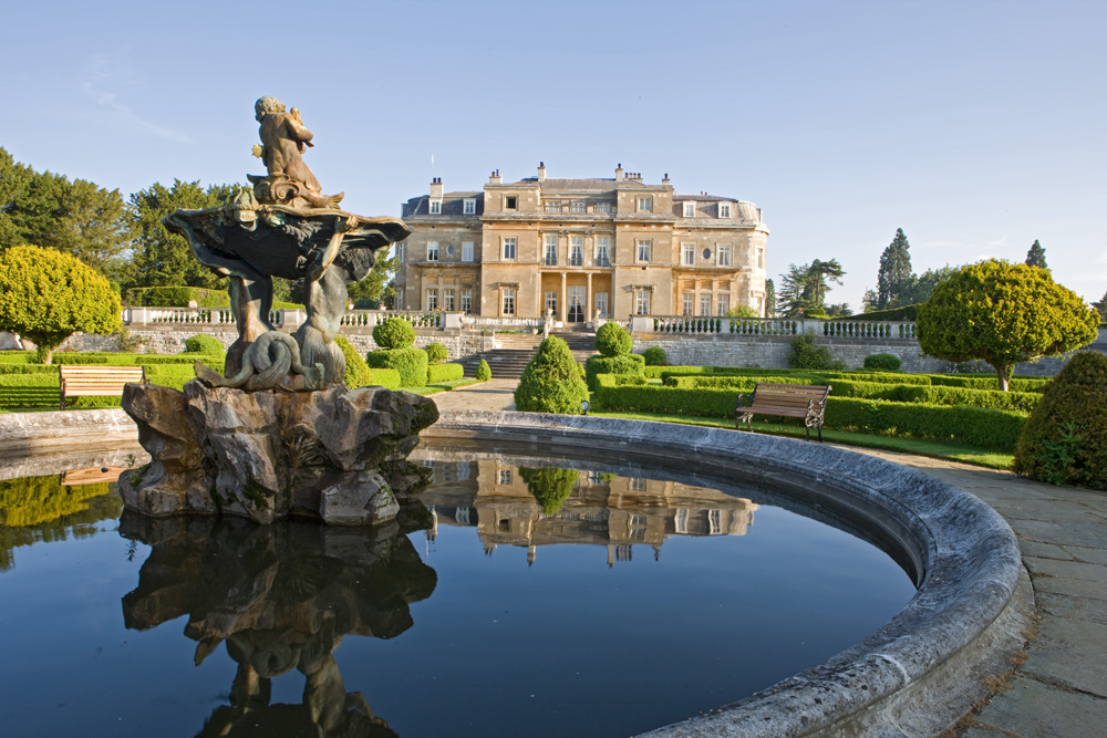 luton hoo fountain