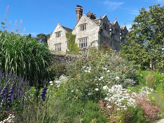 gravetye manor West Sussex