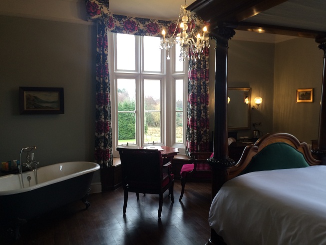 burley manor hotel bridal suite