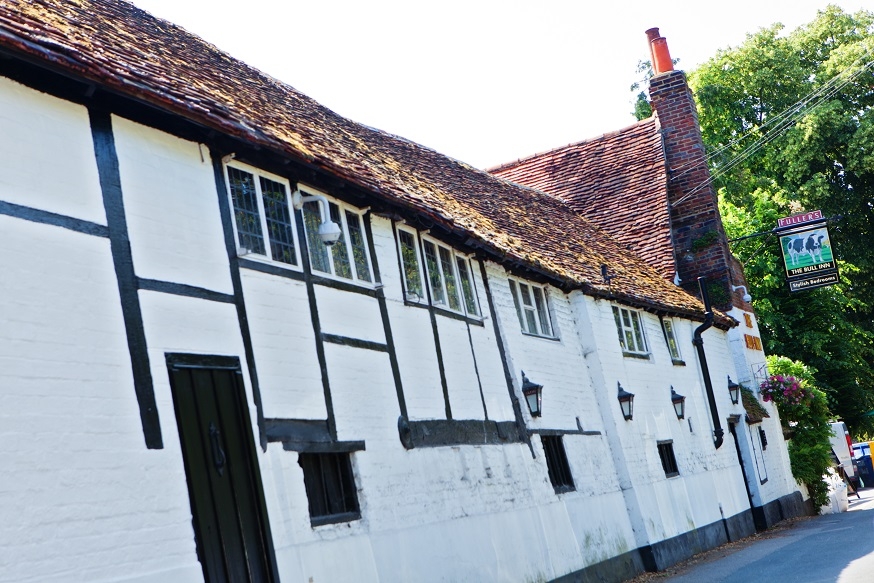 bull at sonning pub