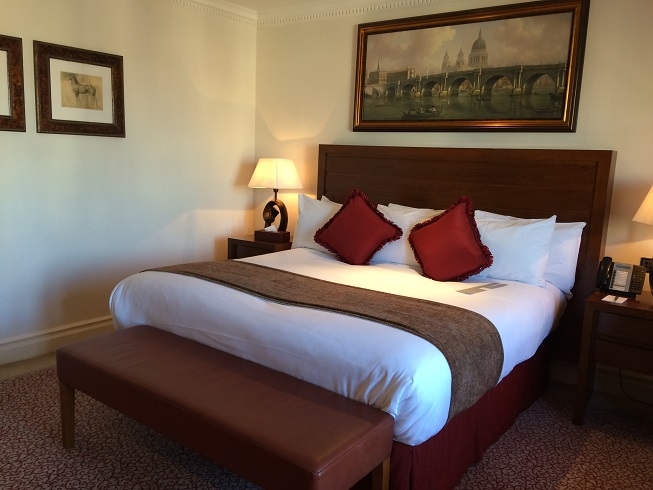 royal horseguards hotel double bed