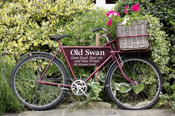 A stay at The Old Swan and Minster Mill, a classic Cotswolds country pub