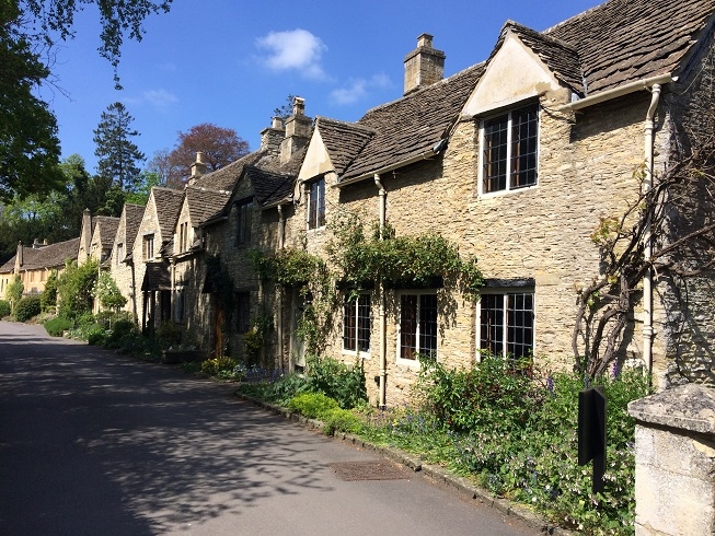 workers' cottages on the estate of manor house castle combe