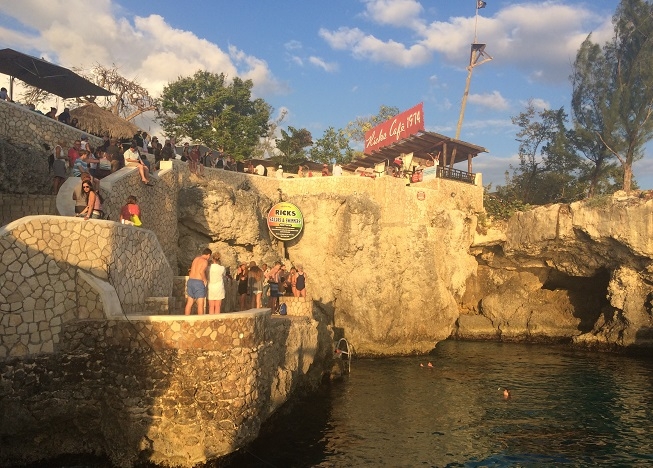 Cliff jumping at Ricks Cafe in Jamaica