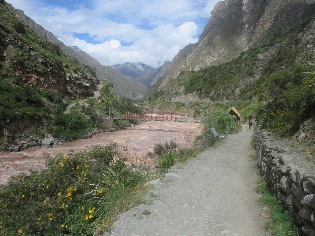 Urubamba river at the start of the Inca Trail