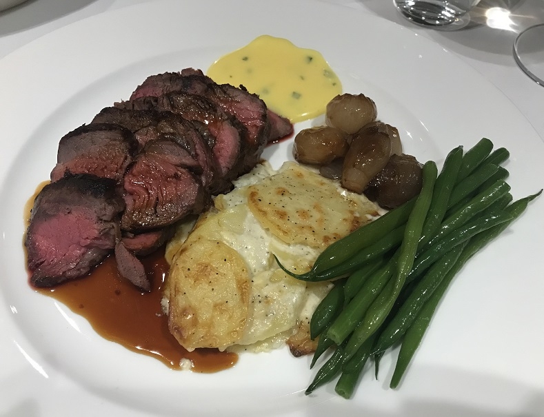 Dedham Vale Chateaubriand with dauphinoise, shallots, fine beans, Madeira jus and bearnise sauce at Le Talbooth