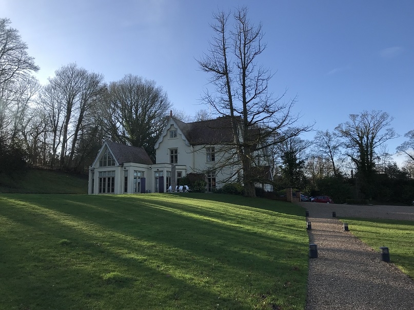 Maison Talbooth luxury hotel Essex Talbooth House & Spa in the sunshine