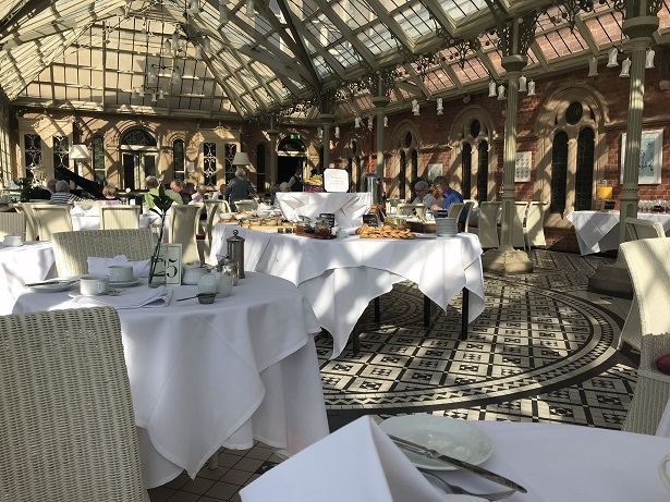 sun shining in the Orangery restaurant