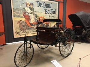 24 hour race around Le Mans car in the Le Mans museum