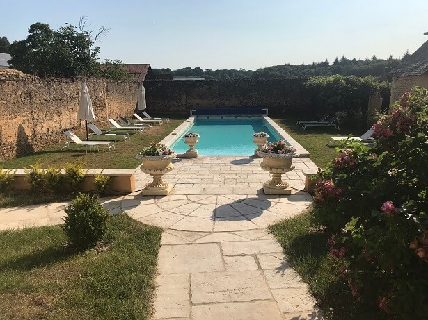 the pool at La Groirie