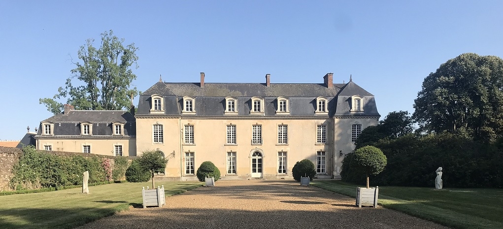 My stay in a chateau in France: relaxing in Le Mans at La Groirie chateau