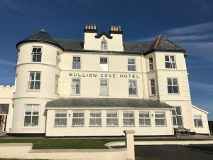 mullion cove hotel