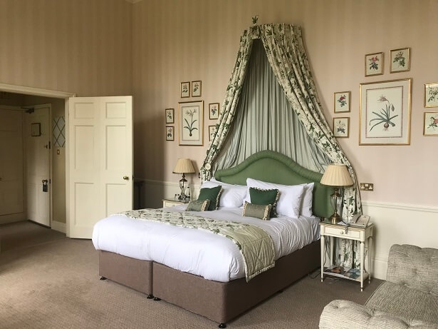 Crabtree & Evelyn bedroom Stapleford Park hotel
