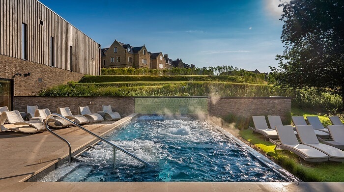 hydrotherapy pool at South Lodge hotel