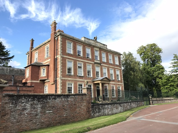 middlethorpe hall outside