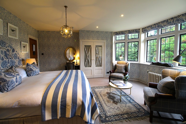 the hare and hounds tetbury bedroom in the main house