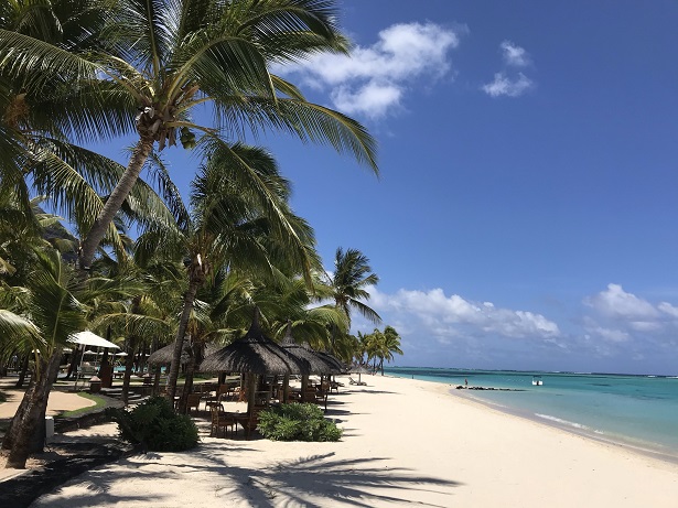 Paradis beachcomber beach Mauritius