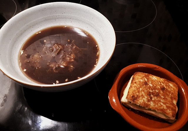 English onion soup