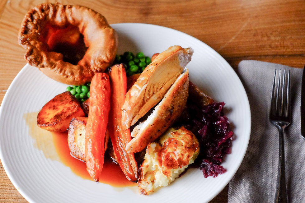 Fuller's at Home Sunday Roast with Yorkshire puddings