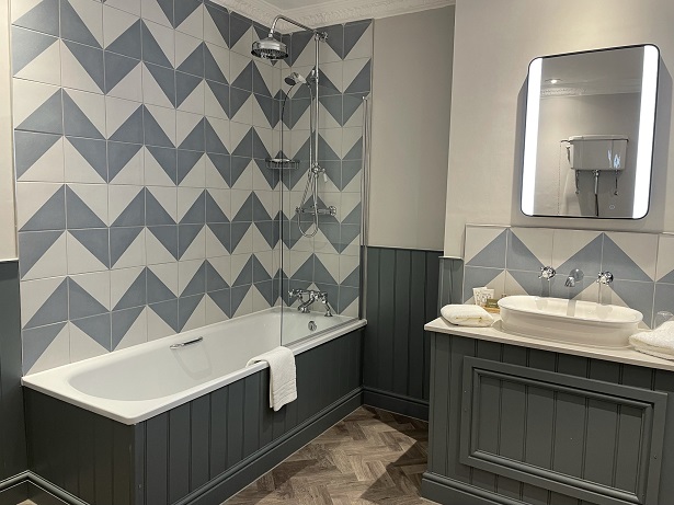 bathroom Hoar Cross Hall