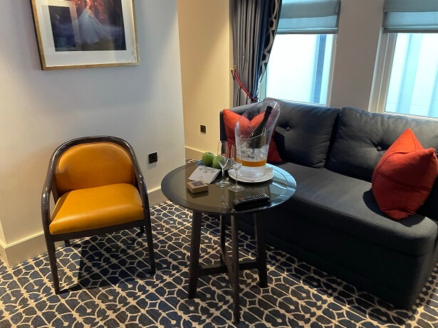 The Mayfair Townhouse hotel junior suite lounge