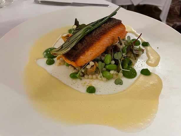 sea trout with mussels and clams