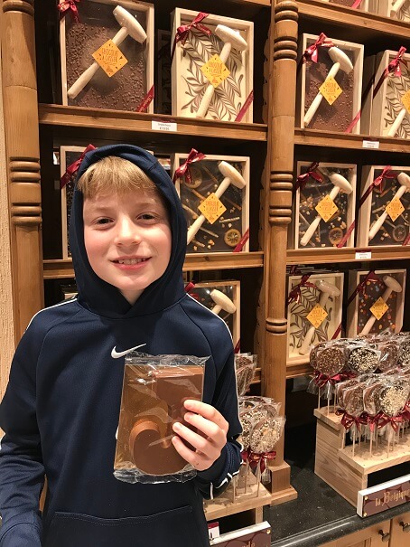 buying chocolate in bruges