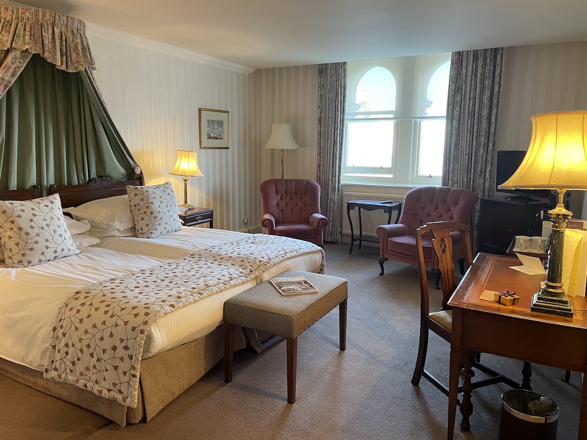 twin bedroom at the Grand Hotel Eastbourne