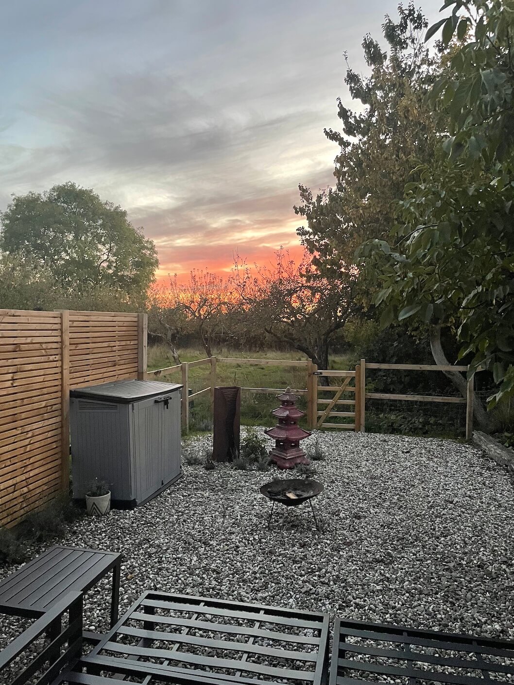 sunset view from the outdoor whirlpool bath at bethnal and bec