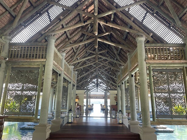 arrival hall at Constance Prince Maurice