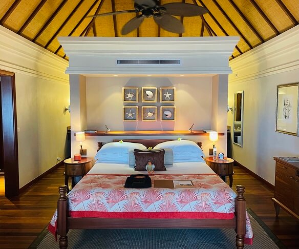 bedroom with double bed at Constance Prince Maurice