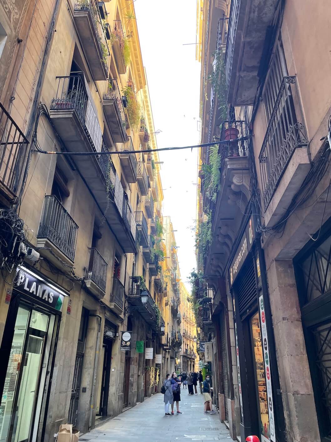 narrow pedestrianised streets of Barcelona 