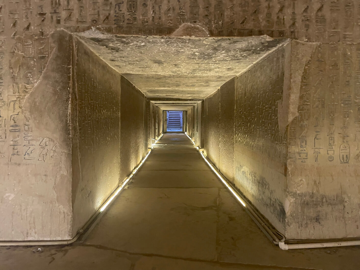 inside the Pyramid of Unas at Saqqorainside the Pyramid of Unas at Saqqora