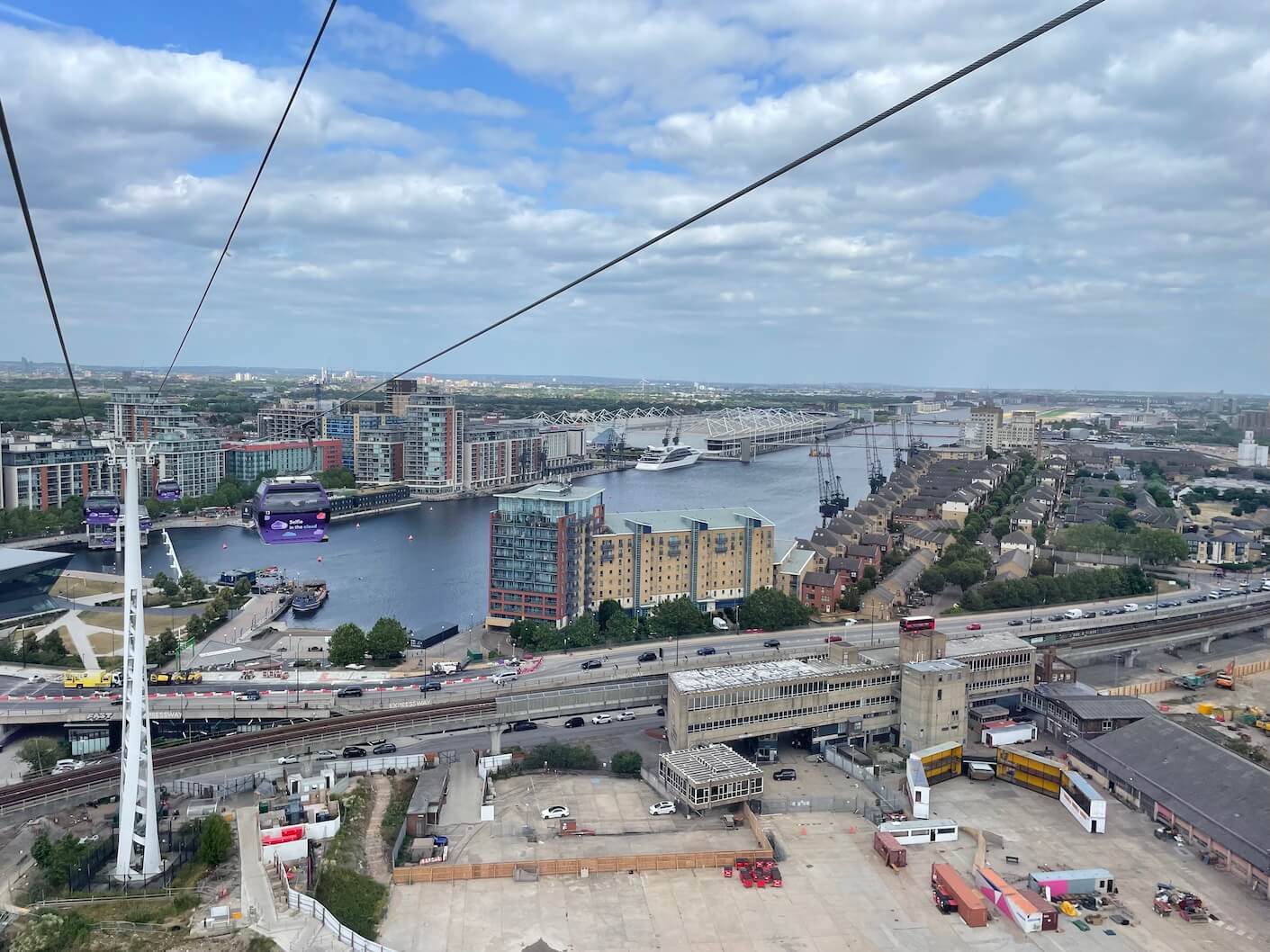 Sunborn Yacht hotel London cable car Sunborn Yacht hotel London cable car