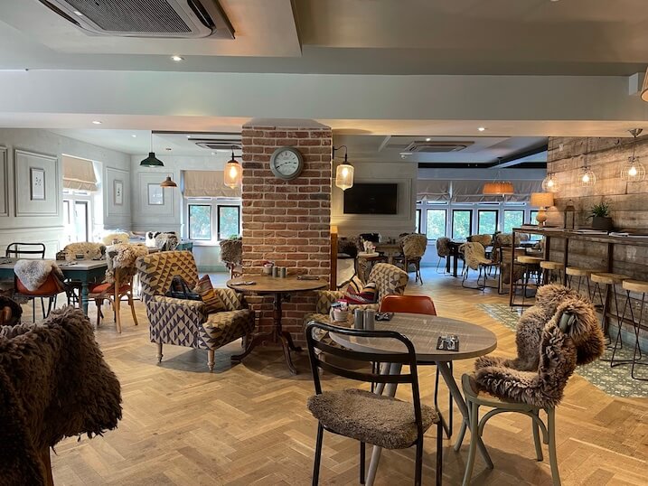 The more informal brasserie restaurant at Henry's brasserie restaurant Henry's at Hoar Cross Hall