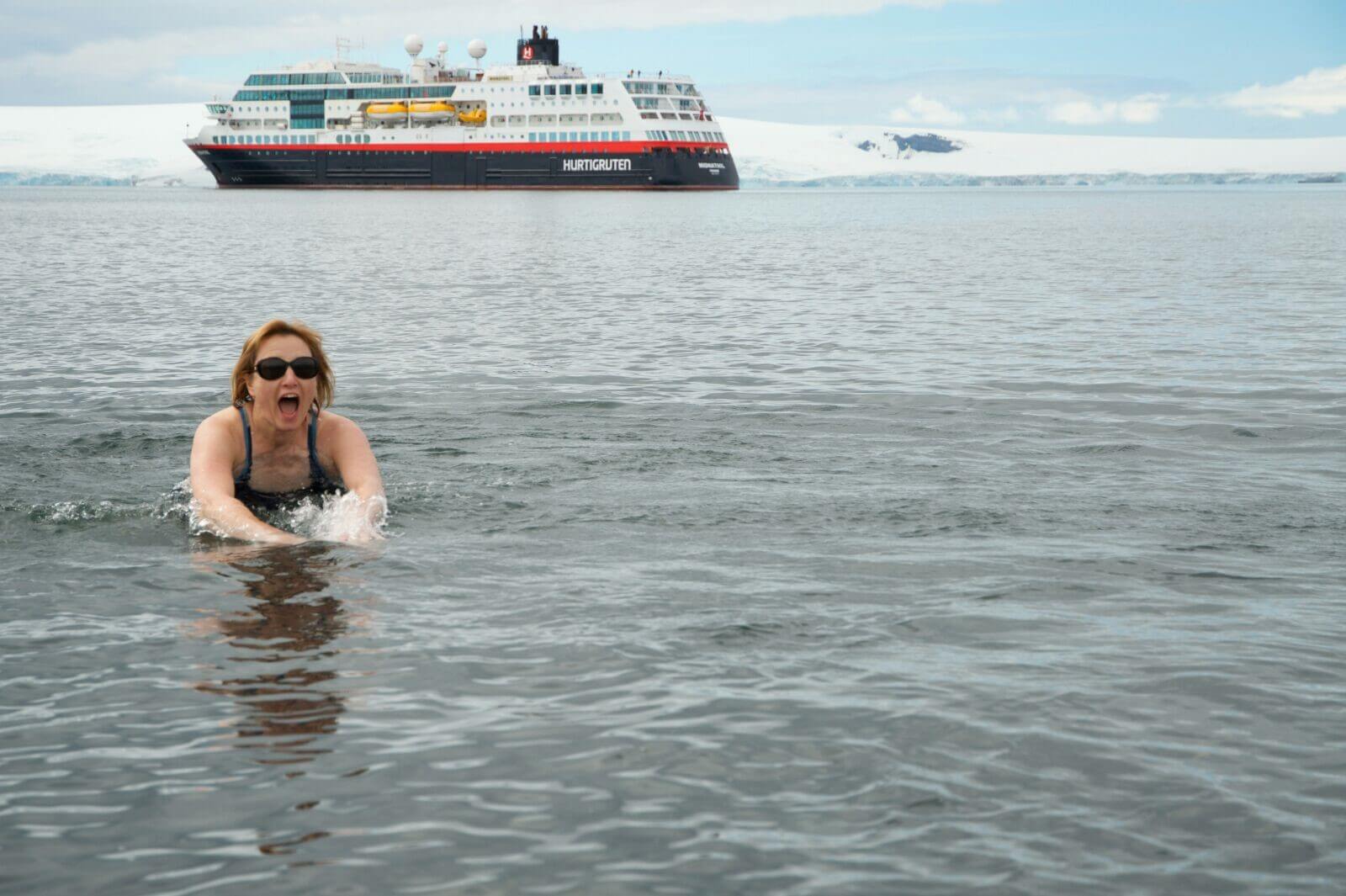 Swimming in the Antarctic